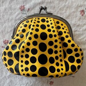 YAYOI KUSAMA Pumpkin Dot Yellow Coin Purse RARE